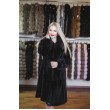 Шуба из бобрика с отделкой из норки на капюшоне арт. 786 - фото 2
